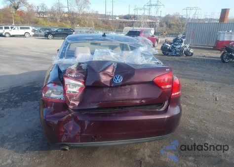 2013 Volkswagen Passat 2.5L Se из США, поврежденный, VIN 1VWBP7A33DC119491